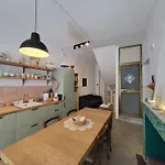 La Sacristana