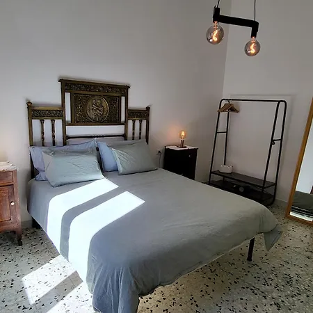 La Sacristana Bed and Breakfast *